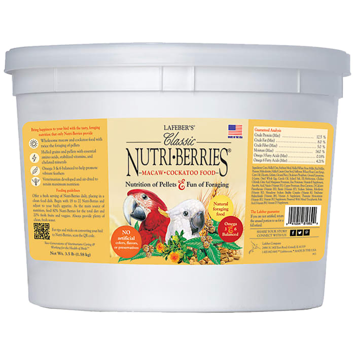 Lafeber s Nutri Berries Macaw & Cockatoo Food  3.5 Lb
