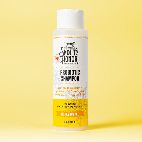 Skout's Honor Probiotic Shampoo - Honeysuckle Scent - 16 oz / 475mL - Dog & Cat Grooming
