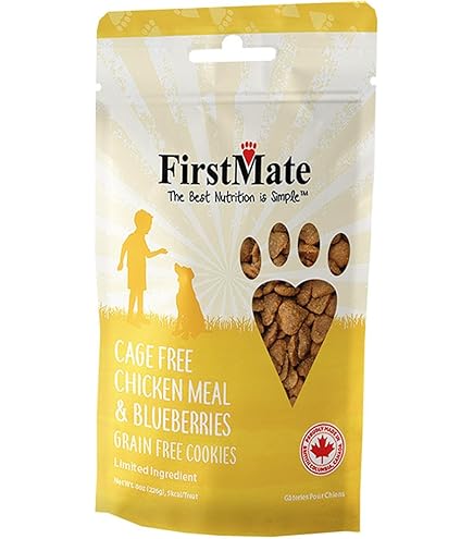 FirstMate Duck & Blueberry Dog Treats - Grain-Free, Cage-Free Duck Meal - 8 oz / 226g / 10lb Bulk Bag