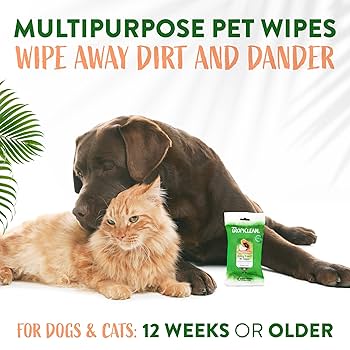 TropiClean Papaya & Coconut Pet Wipes - 20 Count - Dog & Cat - Face, Body, Paws, Butt - Cleansing and Deodorizing