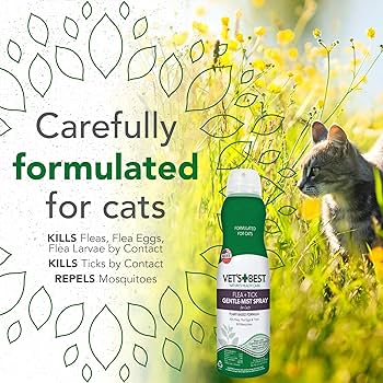 Vet's Best Flea and Tick Gentle Mist Spray for Cats - Plant-Based Formula - 6.3 oz