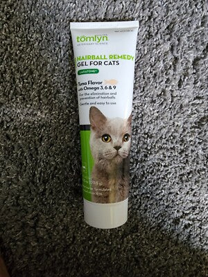 Tomlyn Laxatone Hairball Remedy Gel for Cats - Tuna Flavor - 4.25 oz